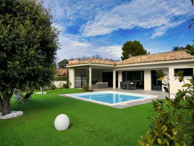 For sale Maubec 7 rooms 200 m2 Vaucluse (84660) photo 0