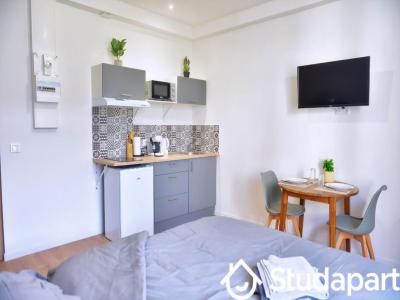 For rent Saint-quentin 1 room 20 m2 Aisne (02100) photo 0