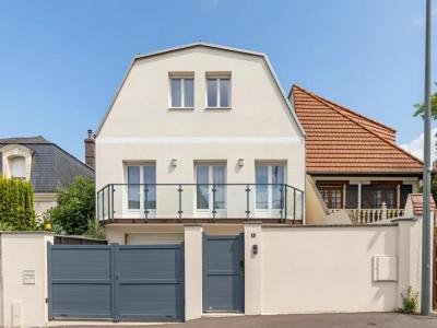 For sale Chennevieres-sur-marne 7 rooms 200 m2 Val de Marne (94430) photo 0