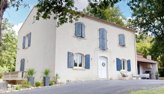 For sale Fouquebrune 9 rooms 240 m2 Charente (16410) photo 0
