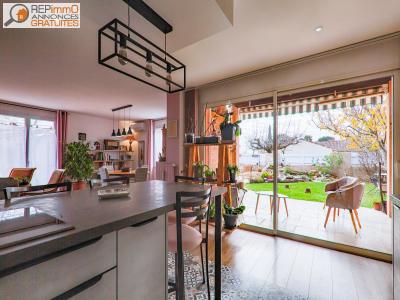 For rent Angers 5 rooms 160 m2 Maine et loire (49000) photo 1