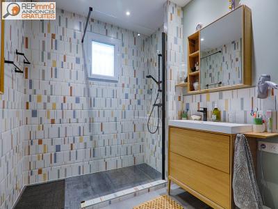 For rent Angers 5 rooms 160 m2 Maine et loire (49000) photo 2