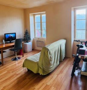 Annonce Vente 2 pi�ces Appartement Auxon-dessous 25