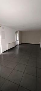 Louer Appartement 33 m2 Chatte