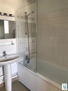 For rent Grand-quevilly 2 rooms 50 m2 Seine maritime (76120) photo 4