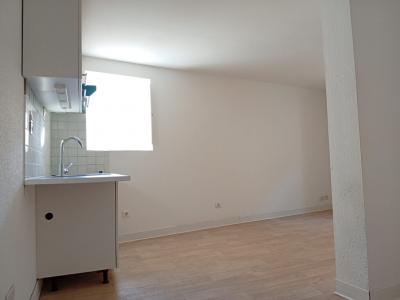 Louer Appartement 31 m2 Saint-pons-de-thomieres