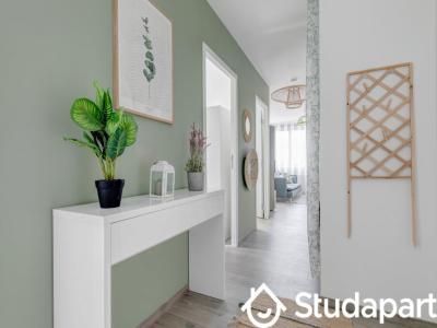 Louer Appartement 10 m2 Lyon-3eme-arrondissement