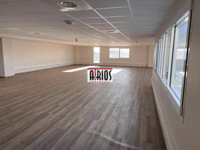 For rent Farlede 272 m2 Var (83210) photo 0