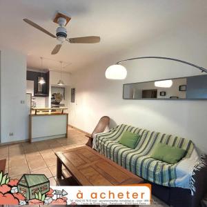 For sale Saint-gilles-les-bains 2 rooms 38 m2 Reunion (97434) photo 0