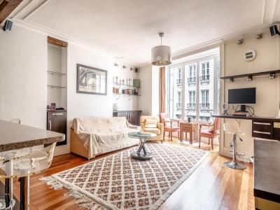 For sale Paris-1er-arrondissement 2 rooms 54 m2 Paris (75001) photo 0