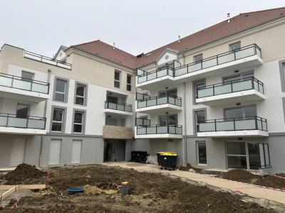 Louer Appartement Chevigny-saint-sauveur 571 euros