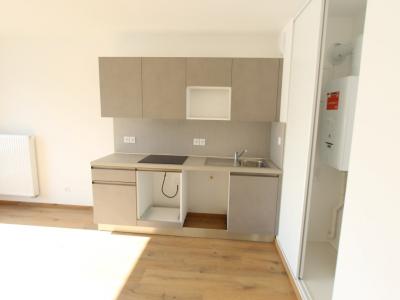 For rent Nantes 2 rooms 37 m2 Loire atlantique (44300) photo 1