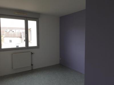 Louer Appartement 98 m2 Neuves-maisons