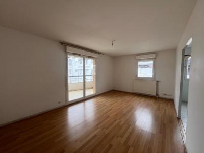 For rent Nantes 3 rooms 66 m2 Loire atlantique (44200) photo 1