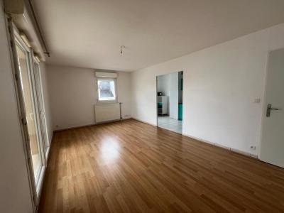 For rent Nantes 3 rooms 66 m2 Loire atlantique (44200) photo 2