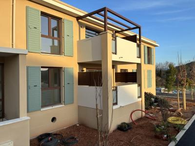 For rent Rognes 2 rooms 50 m2 Bouches du Rhone (13840) photo 2