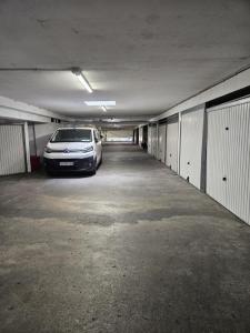 Louer Parking Villeneuve-les-avignon Gard