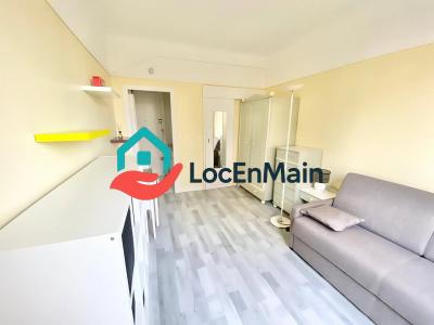 Louer Appartement 15 m2 Paris-11eme-arrondissement