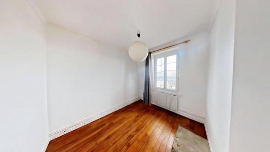 Acheter Appartement Paris-18eme-arrondissement 389000 euros