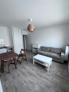 For rent Bondy 1 room 27 m2 Seine saint denis (93140) photo 0