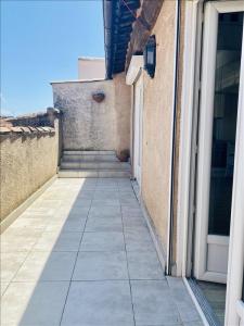 Louer Appartement Cuers 794 euros