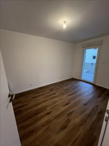 For rent Cholet 3 rooms 62 m2 Maine et loire (49300) photo 3