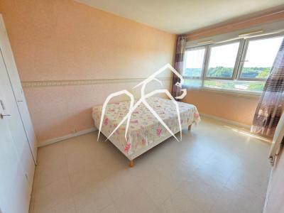 For sale Saint-etienne-du-rouvray 4 rooms 76 m2 Seine maritime (76800) photo 2