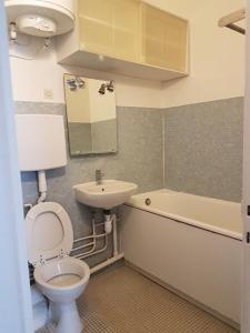 Louer Appartement 14 m2 Paris-9eme-arrondissement