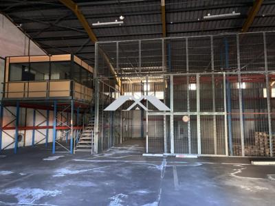 Acheter Commerce Saint-pierre 1530100 euros