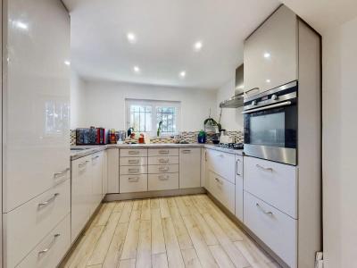 For sale Fontenay-sous-bois 8 rooms 170 m2 Val de Marne (94120) photo 3