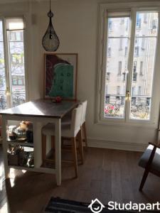For rent Paris-12eme-arrondissement 2 rooms 35 m2 Paris (75012) photo 0