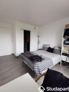 For rent Argenteuil 1 room 13 m2 Val d'Oise (95100) photo 1