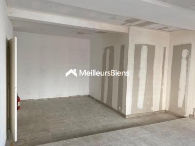 Louer Local commercial Rognac 16704 euros