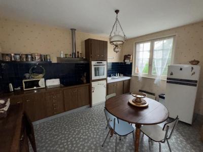 For sale R�SIDENTIEL 4 rooms 94 m2 Cher (18200) photo 4