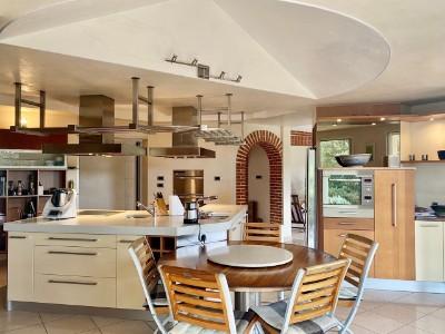 For sale Pibrac PIBRAC 6 rooms 340 m2 Haute garonne (31820) photo 1