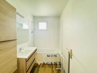 For rent Melun 3 rooms 75 m2 Seine et marne (77000) photo 4