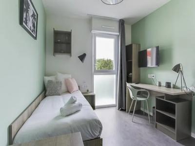 For sale Palaiseau 1 room 17 m2 Essonne (91120) photo 2