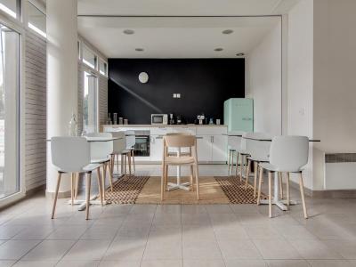 For sale Massy 1 room 20 m2 Essonne (91300) photo 2