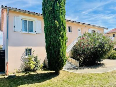 For sale Feyzin 6 rooms 236 m2 Rhone (69320) photo 2