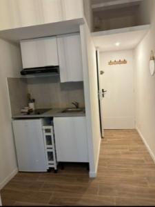 For rent Nice 1 room 13 m2 Alpes Maritimes (06000) photo 1