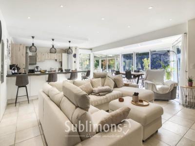 For sale Noyalo 10 rooms 262 m2 Morbihan (56450) photo 4