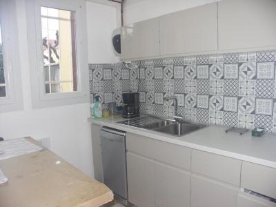 For sale Beziers 5 rooms 82 m2 Herault (34500) photo 2
