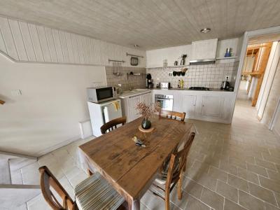 For sale Perigueux 6 rooms 140 m2 Dordogne (24000) photo 0
