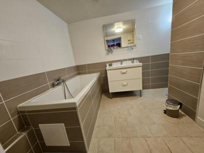 For sale Perigueux 6 rooms 140 m2 Dordogne (24000) photo 4