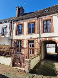 For sale 4 rooms 100 m2 Eure et loir (28240) photo 0