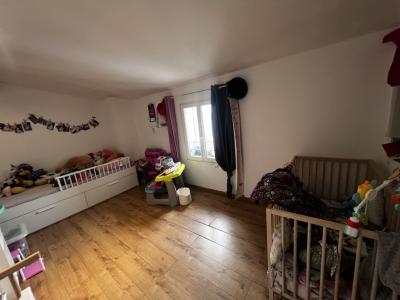 For sale 3 rooms 65 m2 Gard (30800) photo 1