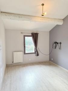 For sale CAMPAGNE 5 rooms 135 m2 Vaucluse (84260) photo 4