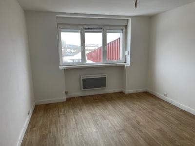 Louer Appartement 59 m2 Tucquegnieux