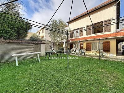 For sale Villejuif 6 rooms 135 m2 Val de Marne (94800) photo 0