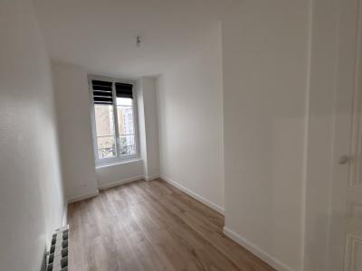 Louer Appartement Villeurbanne 803 euros